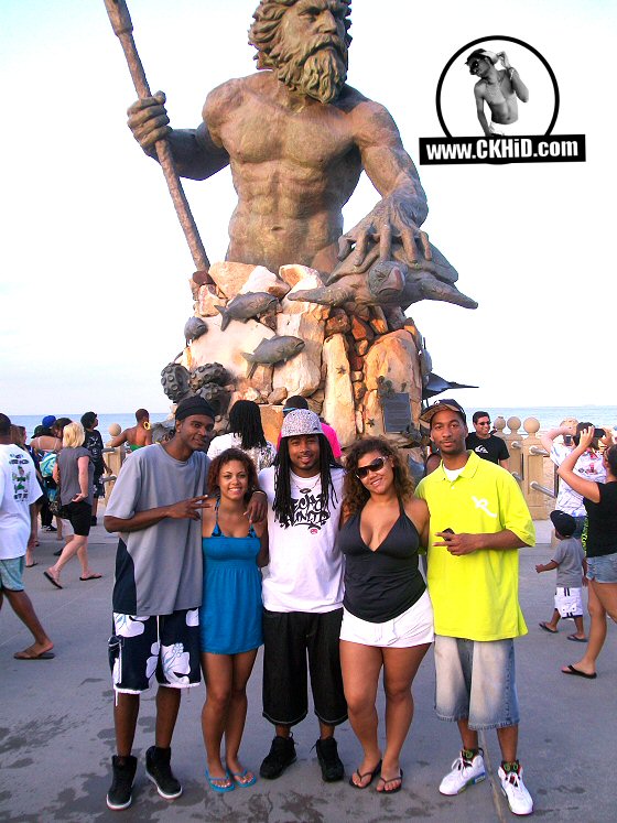 C.KHiD, E.BLack, Clinks, Toya, and Joe P. at Poisedon Statue on Virginia Beach