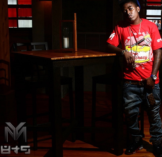 Short Dawg in 8&9 Clothing&prime;s Free Weezy Tee Shirt