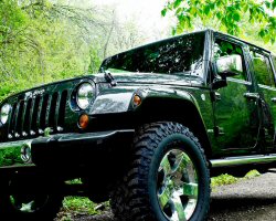 New Jeep Wrangler Hot Rod Pushes Idea of 2012 Hemi Jeeps