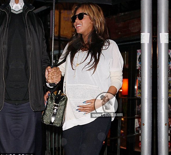Jay Z Beyonce Baby Girl, Ivy Blue Carter Looks Ready
