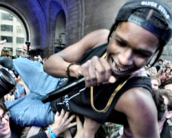 SXSW 2012: A$AP Rocky and A$AP Gang Fight Crowd at Concert
