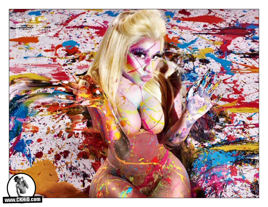 Nicki Minaj 2012 Album Pink Friday Roman Reloaded Deluxe scan