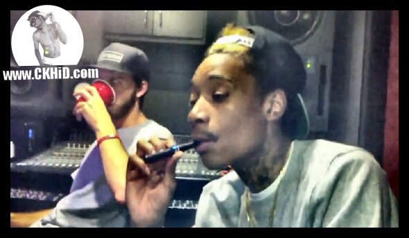 Wiz Khalifa Gets Trippy, Vaporizing His OG Hash Oil