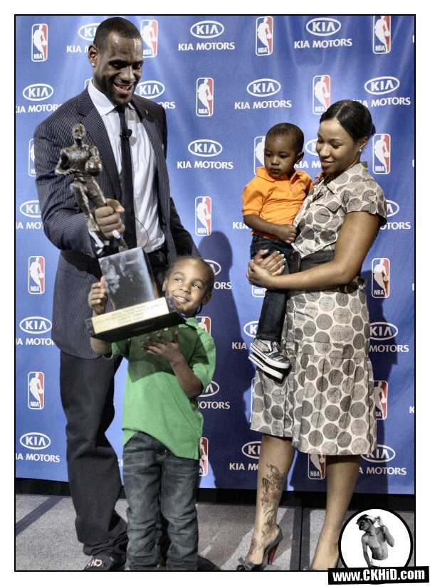 Lebron James Family, Savannah Brison & 2 Sons