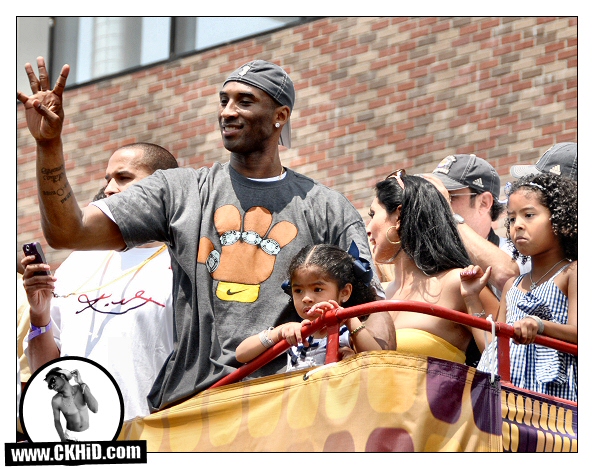 Kobe Bryant Family, Vanessa Bryant & 2 Girl
