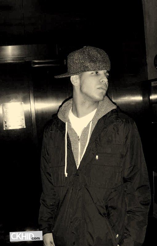 Drake Greyscale Pics