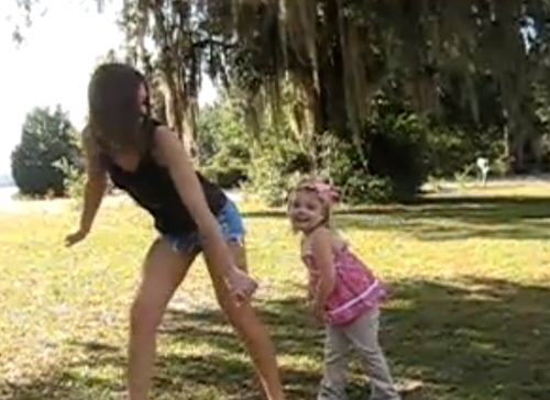 WOP Dance, Mother & Daughter Goes In