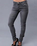 Apple Bottom Apple Pocket Skinny Leg Stretch Jeans